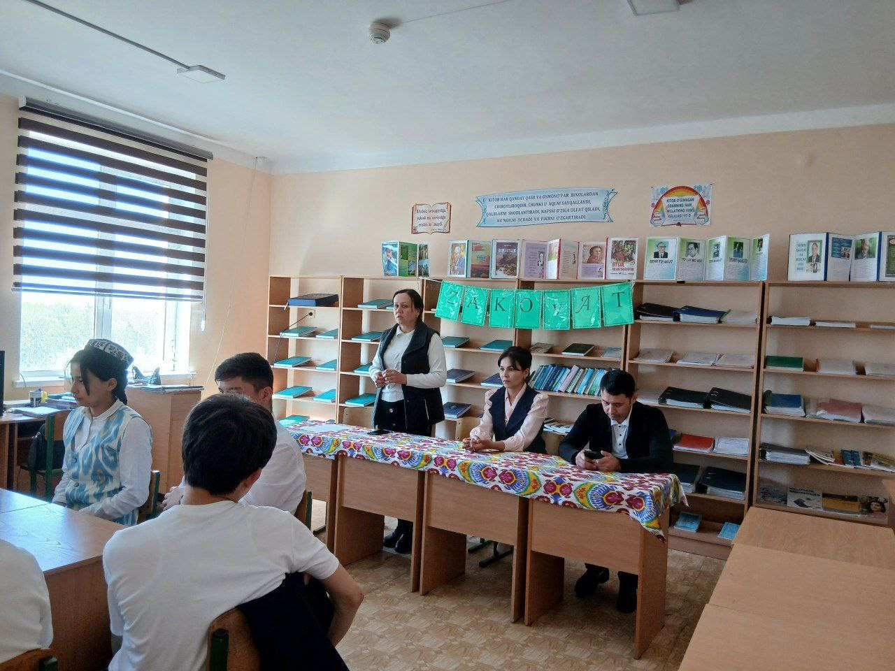 Yangibozor tuman 2-son politexnikumida 2025-yil 7-aprel kuni   Tâlim muassasasi yoshlar yetakchisi G.Allamberganova tomonidan  Òquvchi yoshlar ôrtasida zakovat intellektual oʻyini boʻlib oʻtdi